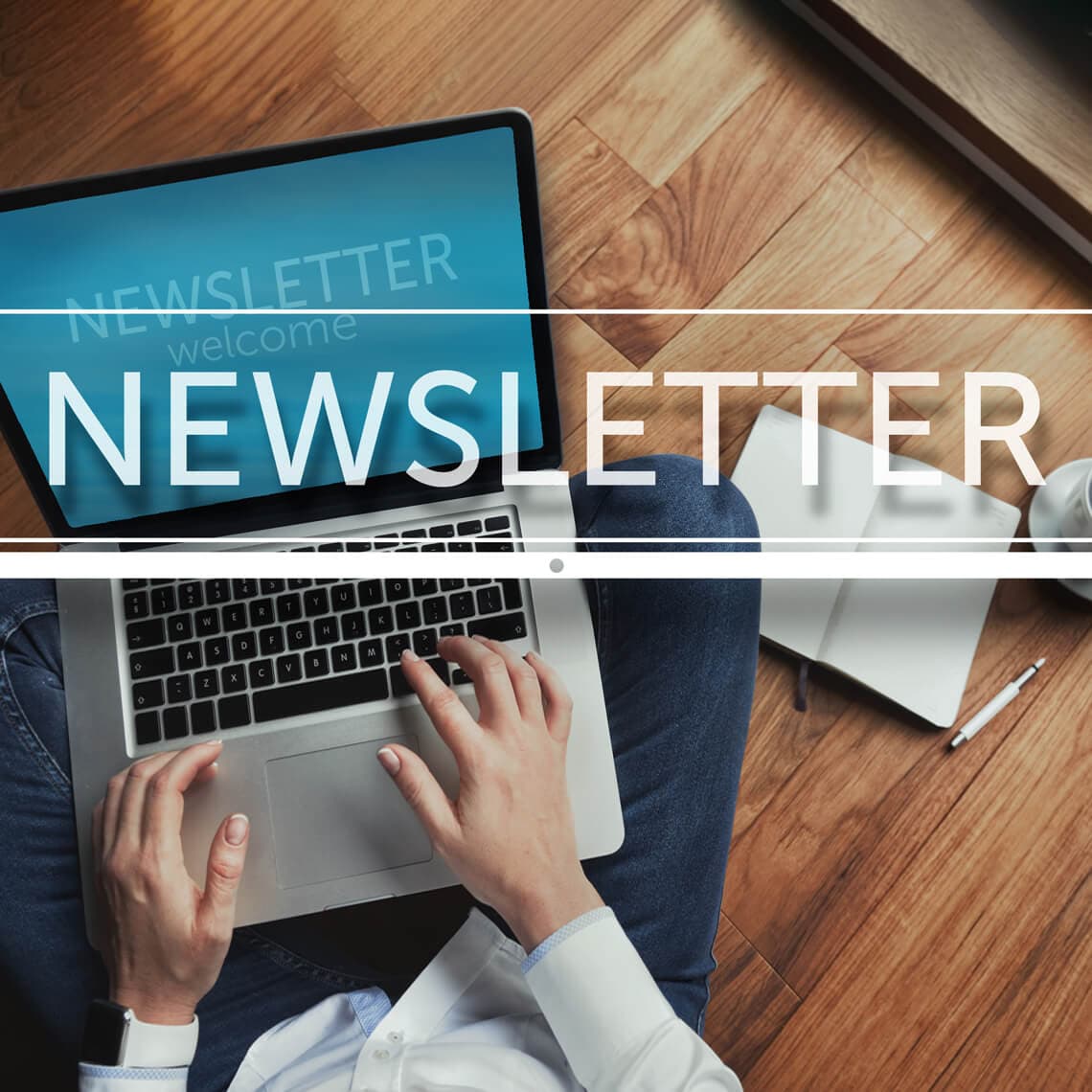 Ein Laptop und der Schriftzug Newsletter
